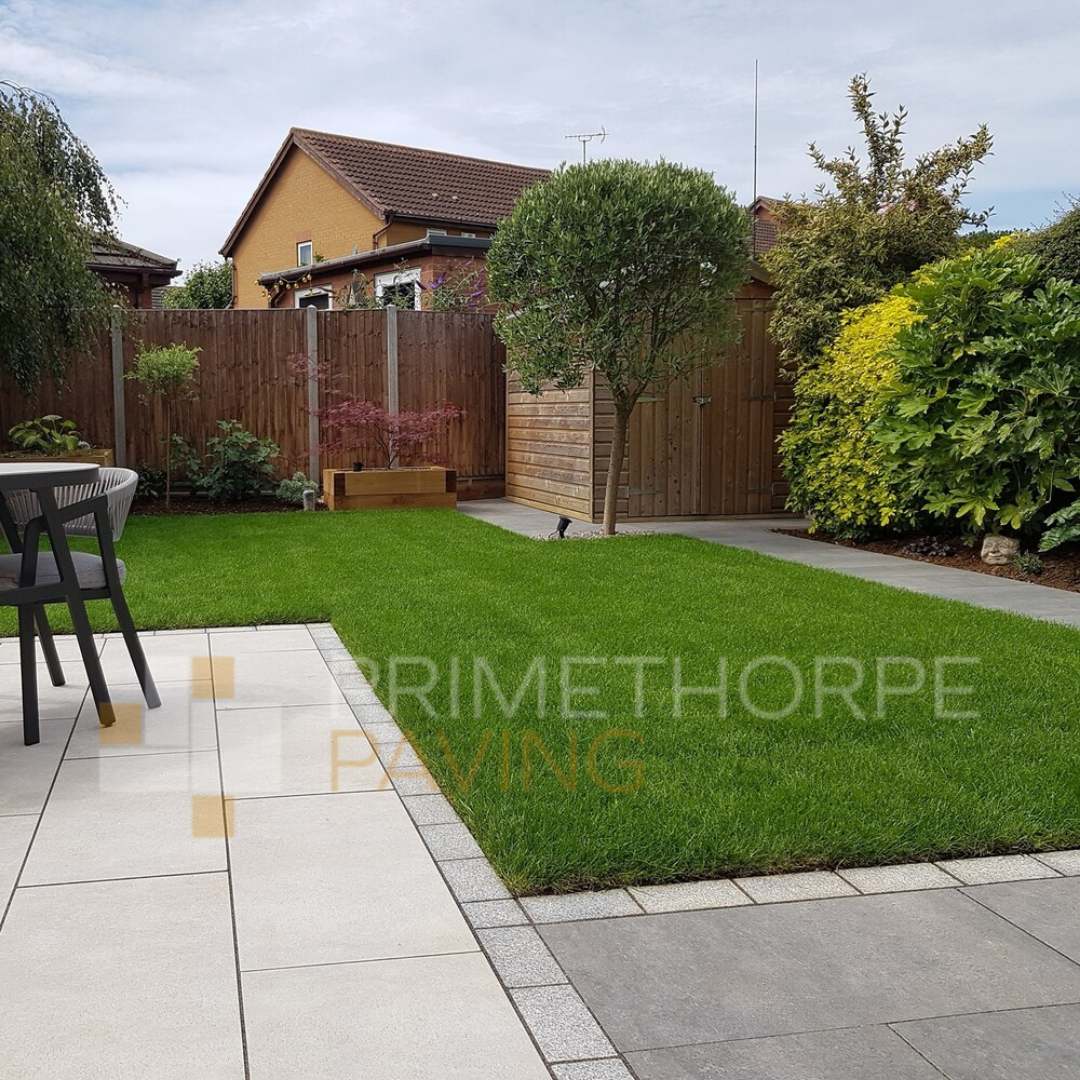 Silver Grey Porcelain Cobble Setts - 200x100mm