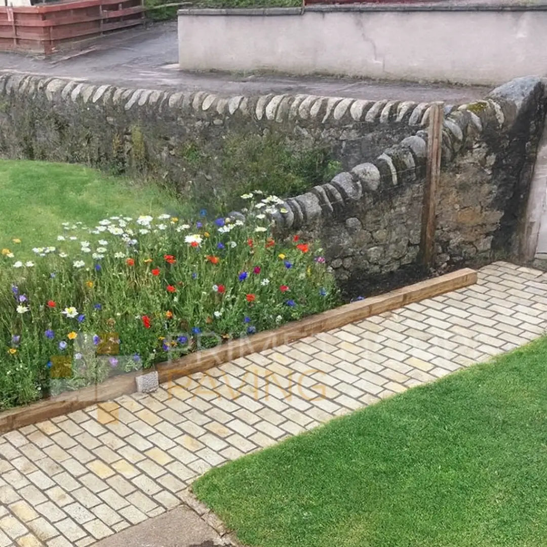 Yellow Limestone Cobble Setts - 200x100mm