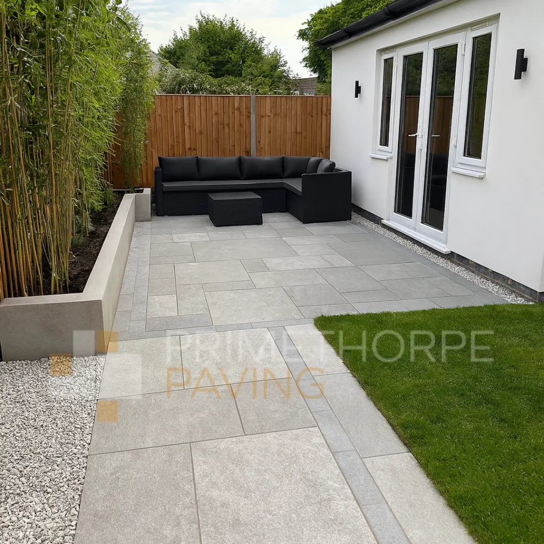 Masso Grey Porcelain Cobble Setts - 200x100mm