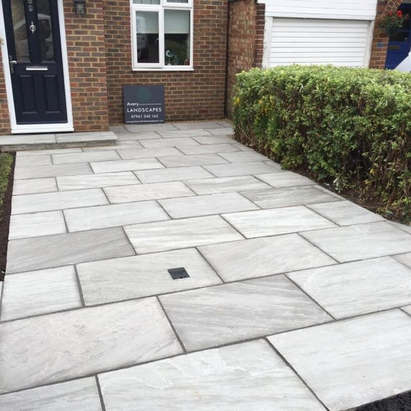 How To Choose the Best Single Paving Slabs for Your Garden
