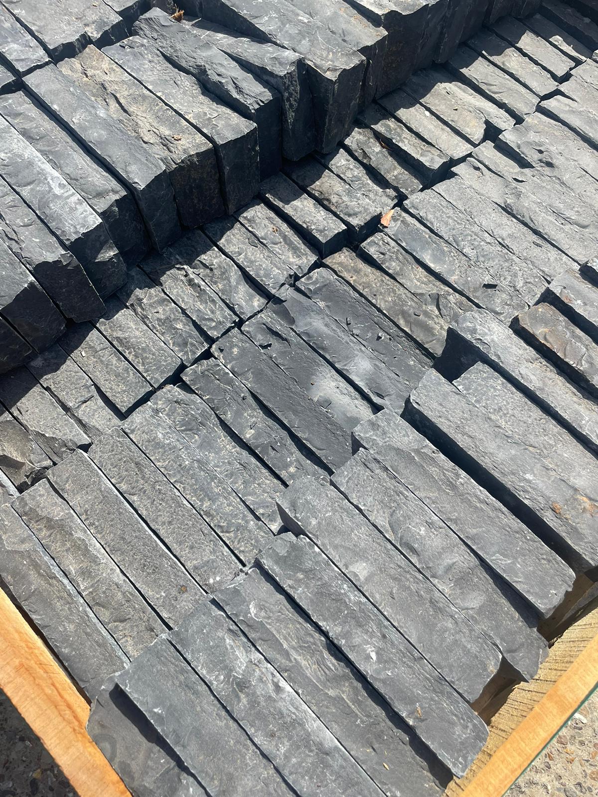 Kota Black Limestone Cobble Setts - 200x100mm
