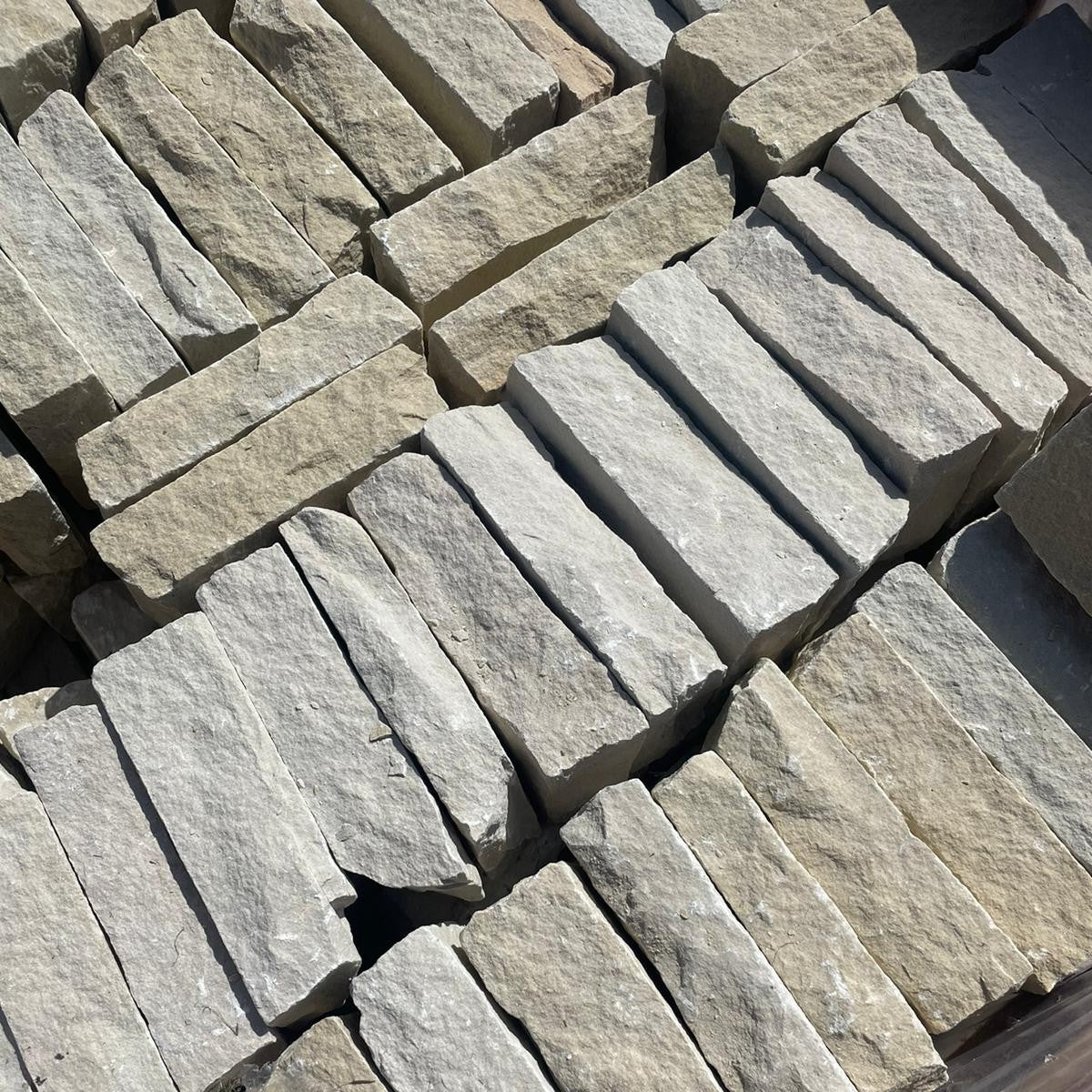 Fossil Mint Sandstone Cobble Setts - 200x100mm