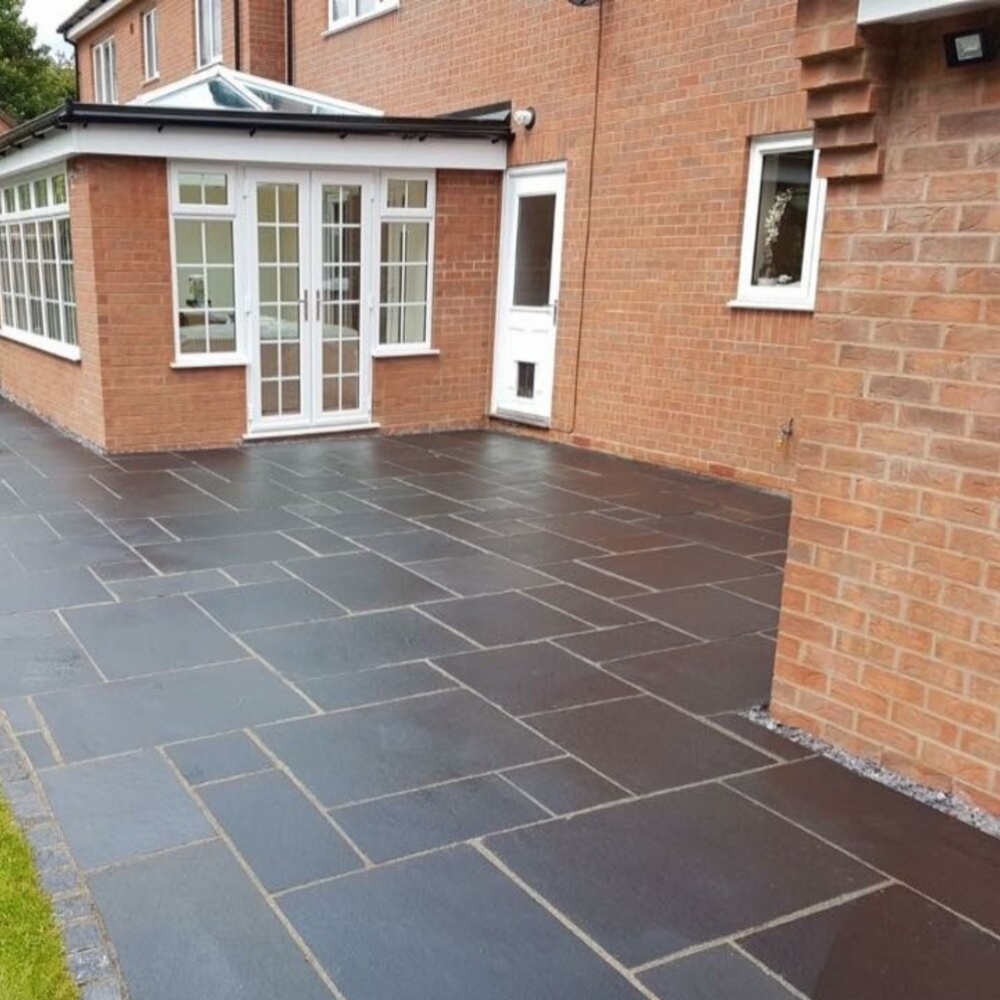 How To Choose The Coloured Paving Slabs For Your Garden